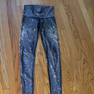 Wolf TEEKI Leggings Size XS